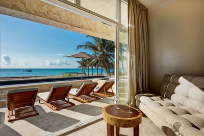 Luxury Villa Photo #19