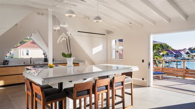 Kitchen & Dining Area