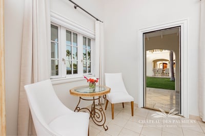 Luxury Villa Photo #29