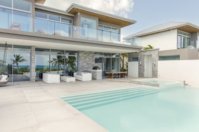 Luxury Villa Photo #2