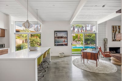 Luxury Villa Photo #18