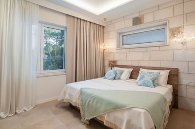 Luxury Villa Photo #62