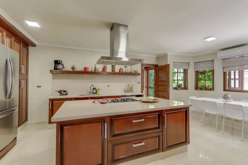 Tropical Oasis Villa