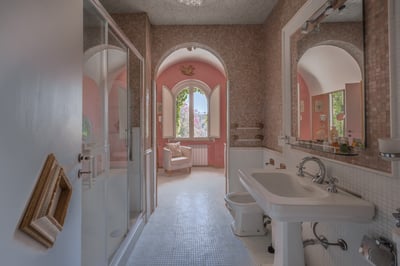 Luxury Villa Photo #42
