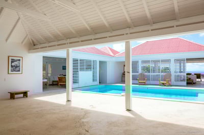 Luxury Villa Photo #15