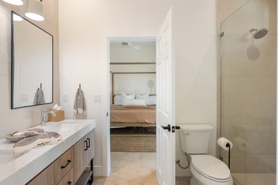 Jack n Jill bathroom