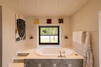 Luxury Villa Photo #37