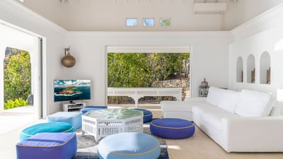 Luxury Villa Photo #29
