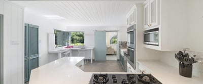 Luxury Villa Photo #16