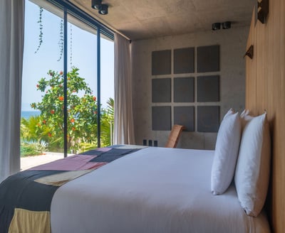 Luxury Villa Photo #46