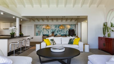 Luxury Villa Photo #23