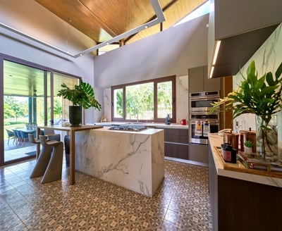 Luxury Villa Photo #15