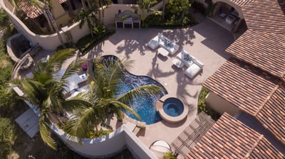 Luxury Villa Photo #60