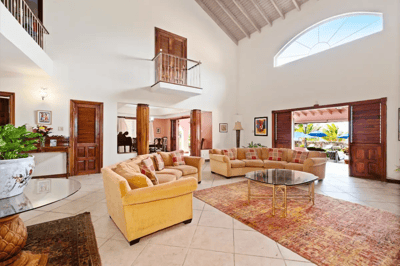 Luxury Villa Photo #14