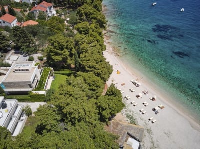 Luxury Villa Photo #27
