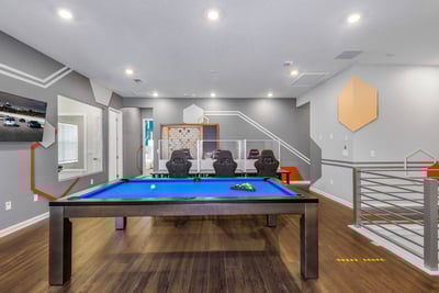 Luxury Villa Photo #18