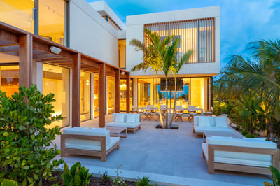 Luxury Villa Photo #22