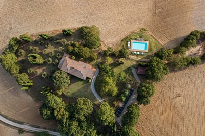 Luxury Villa Photo #2