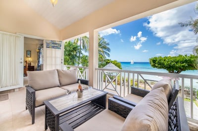 Luxury Villa Photo #6