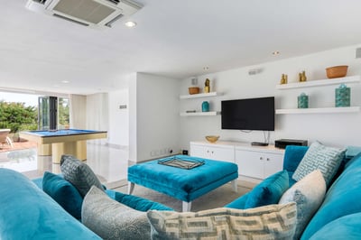 Luxury Villa Photo #21