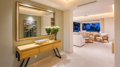 Luxury Villa Photo #20
