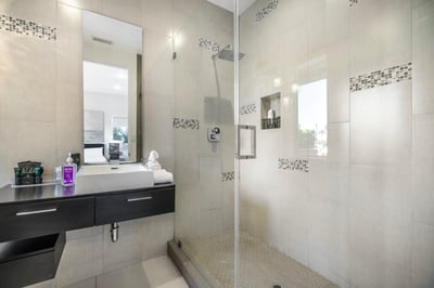 Luxury Villa Photo #44