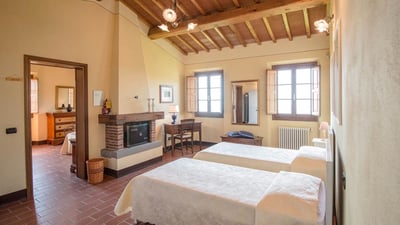Luxury Villa Photo #24