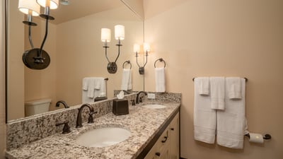 Bunkroom ensuite
