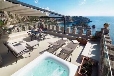 Luxury Villa Photo #2