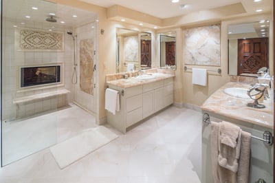 Luxury Villa Photo #13