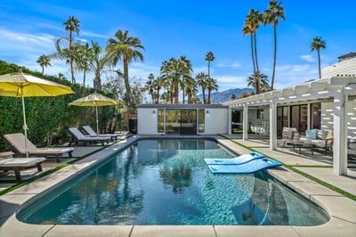 Luxury Villa Photo #15