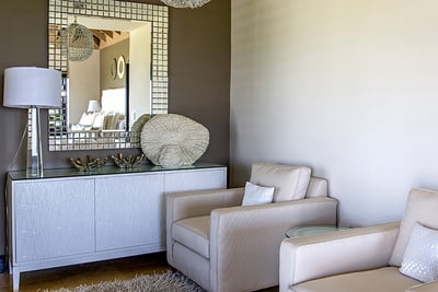 Luxury Villa Photo #14