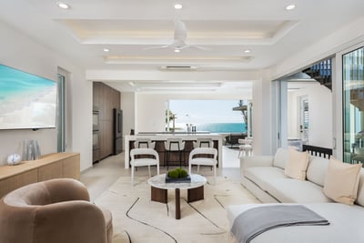 Luxury Villa Photo #13