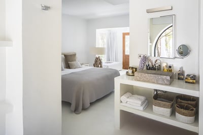 Luxury Villa Photo #29