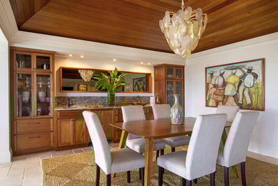 Luxury Villa Photo #16