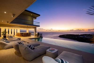 Luxury Villa Photo #8