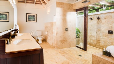 Luxury Villa Photo #18