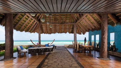 Luxury Villa Photo #8