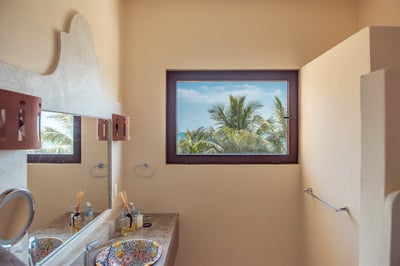 Luxury Villa Photo #37