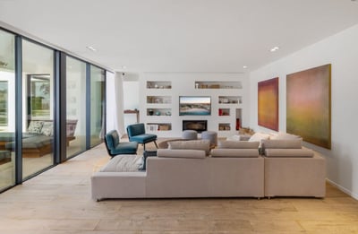 Luxury Villa Photo #10