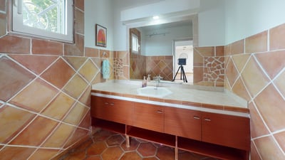 Luxury Villa Photo #47