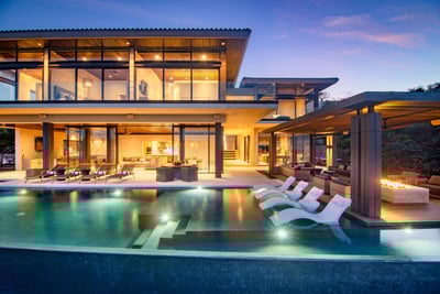 Luxury Villa Photo #6