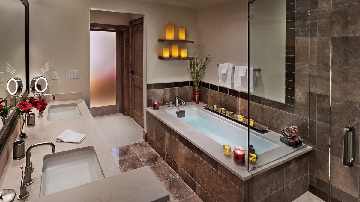 Snowline Ridge Residence