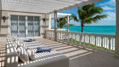 Luxury Villa Photo #18