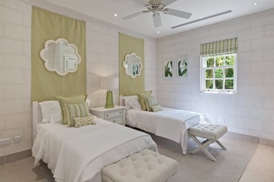 Luxury Villa Photo #13