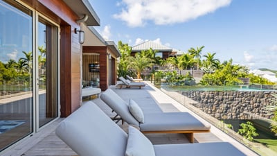 Luxury Villa Photo #46