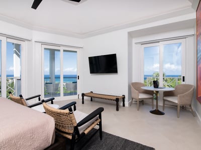 Luxury Villa Photo #16