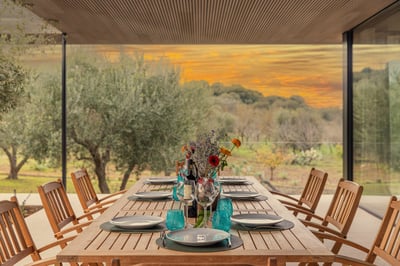 Luxury Villa Photo #3