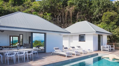 Luxury Villa Photo #6