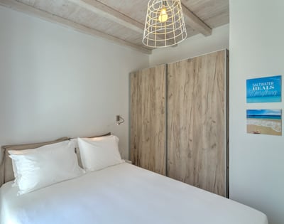Luxury Villa Photo #18